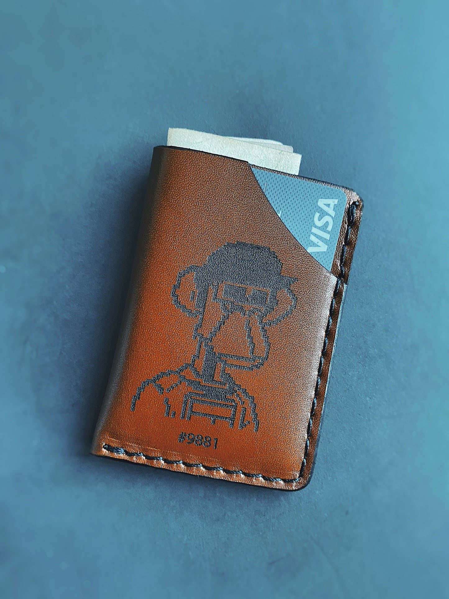 THE FOMO SLIM WALLET